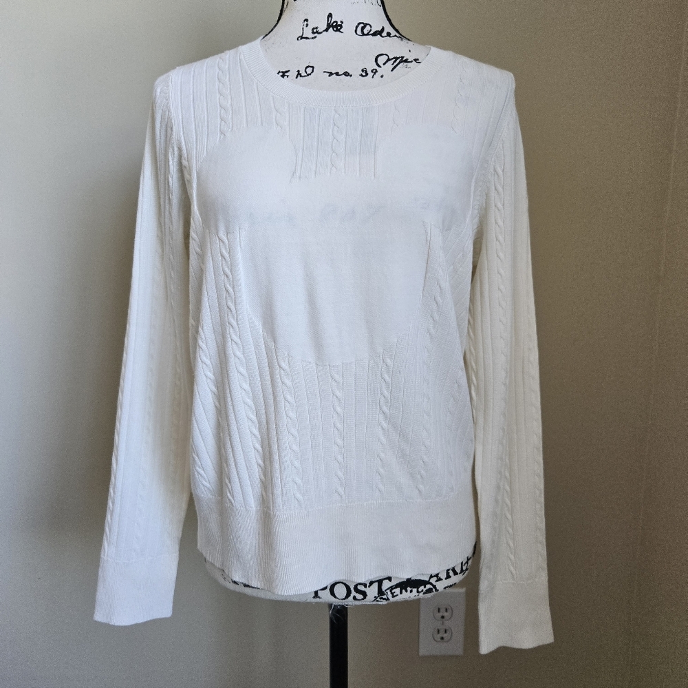 Disney Torrid Mickey Sweater Womens M/L White Cableknit Lightweight Pullover